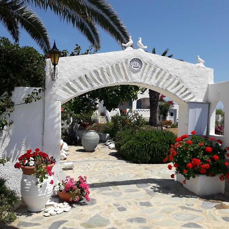 Nyfes Traditional Boutique Frosyni Skyros Bagian luar foto