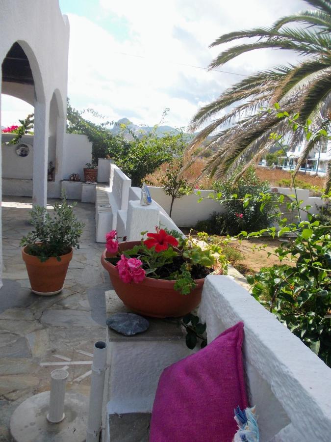 Nyfes Traditional Boutique Frosyni Skyros Bagian luar foto