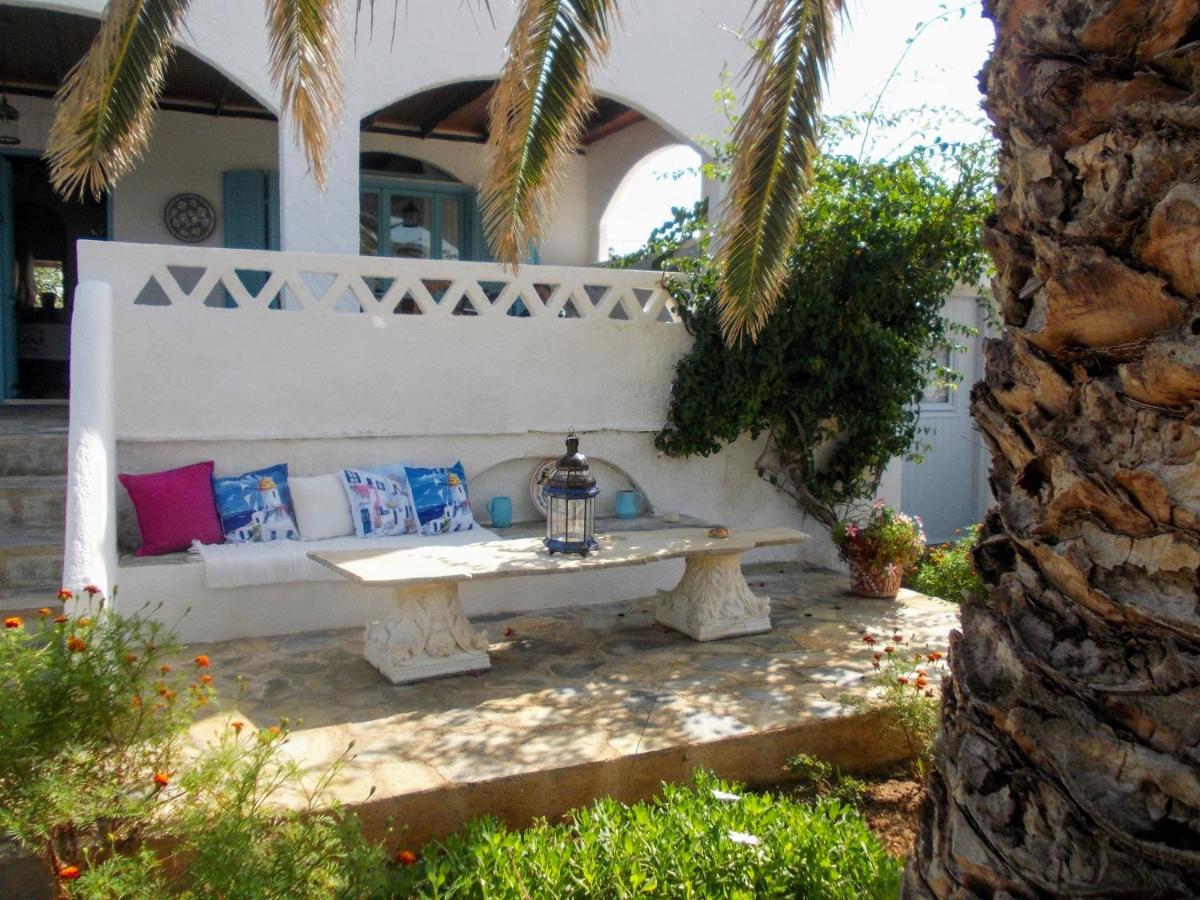 Nyfes Traditional Boutique Frosyni Skyros Bagian luar foto