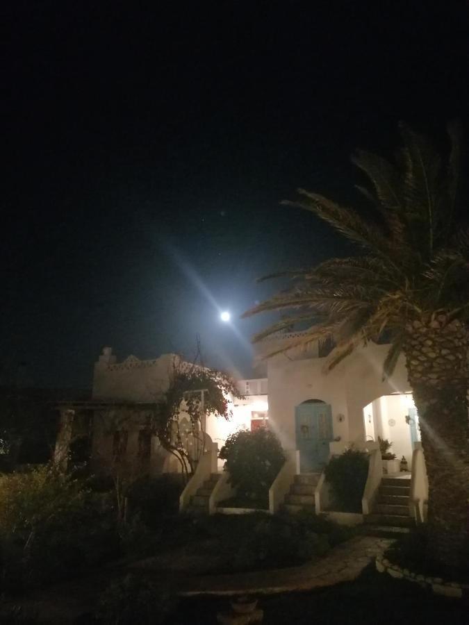 Nyfes Traditional Boutique Frosyni Skyros Bagian luar foto