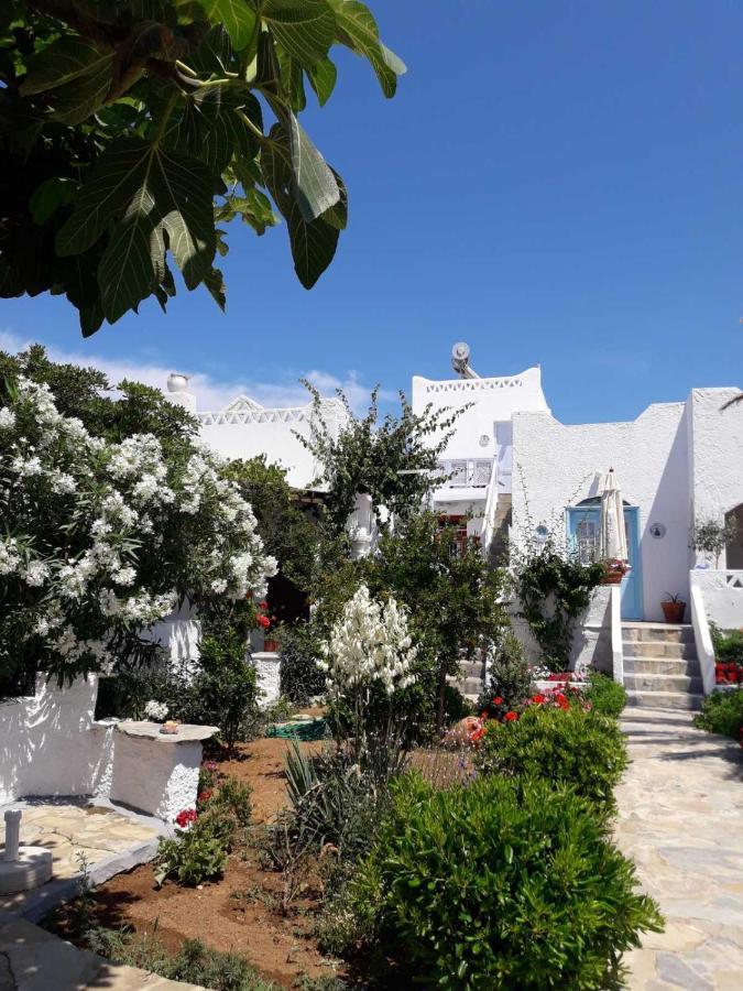 Nyfes Traditional Boutique Frosyni Skyros Bagian luar foto